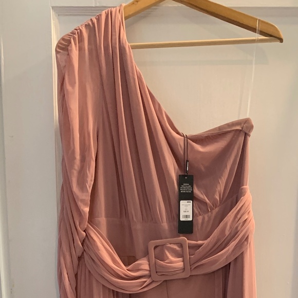 NEW W/ TAGS NEVER WORN Fashion Nova 'Better Be Sure' mesh jumpsuit w/ cape - Picture 4 of 16